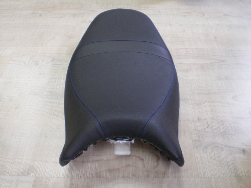 SELLE BANDIT 650 ( 250 €/BULTEX )